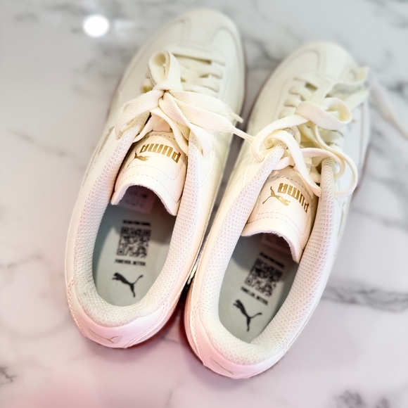 PUMA - Women’s leather sneaker size 8 - Alpine Snow - Picture 2 of 8